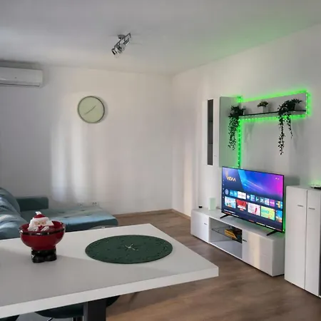 Iris Loft - Free Private Parking *