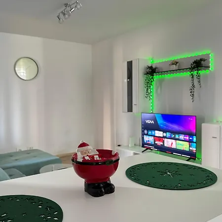 Iris Loft - Free Private Parking Apartment